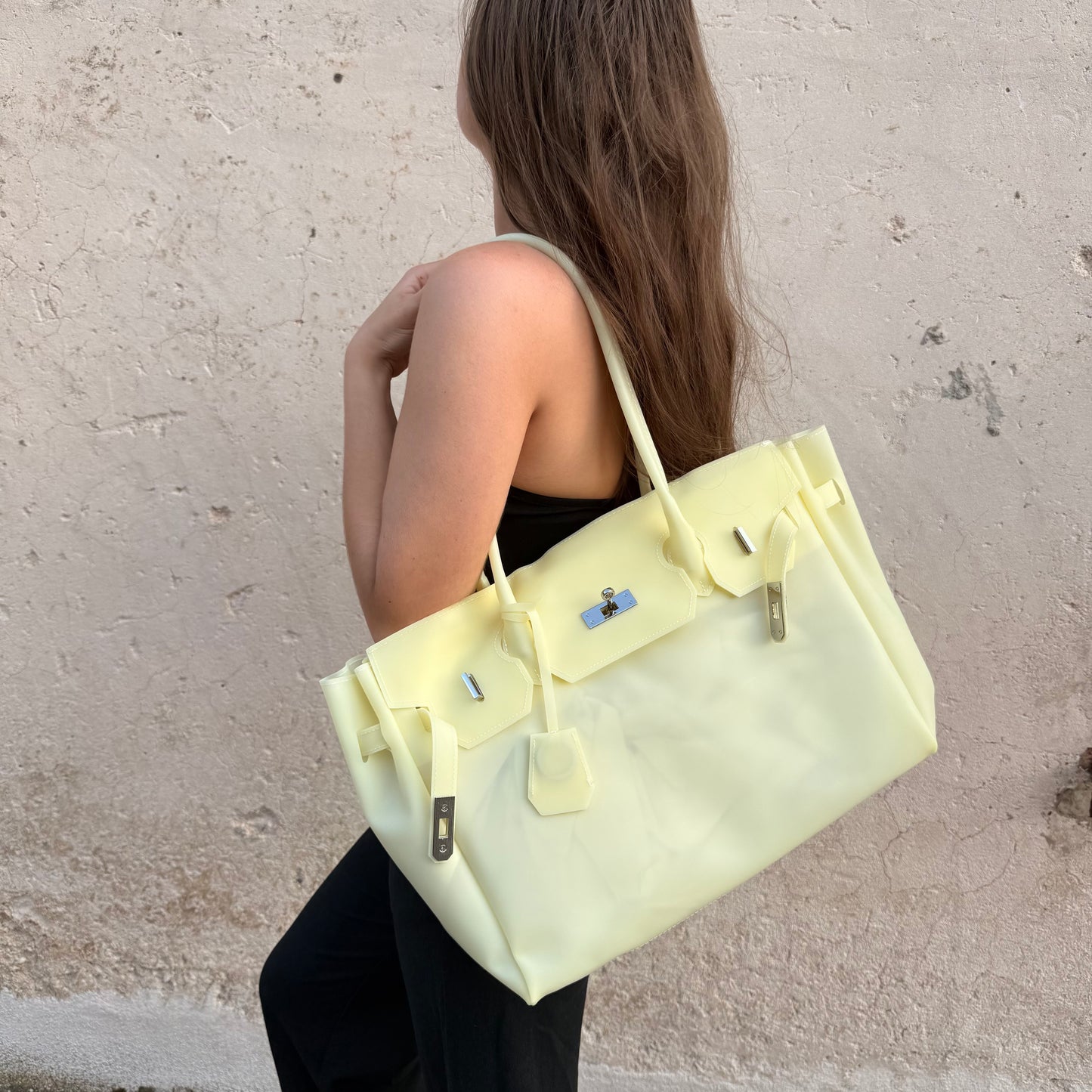 Off White - 011