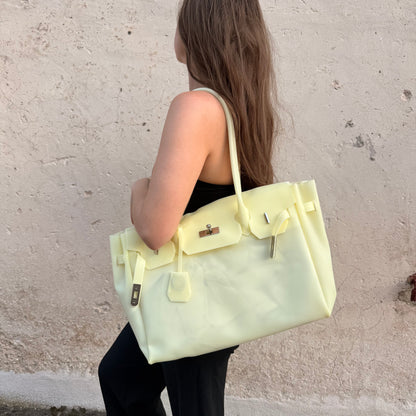 Off White - 011